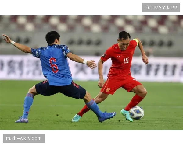 高位压迫体系下后腰成隐患 吴曦年龄增大独力难支